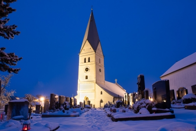 Blick auf die Kirche St. Jakobus